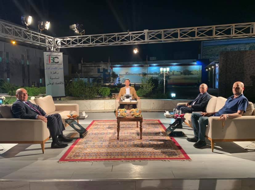 Deputy Prime Minister for Economic Affairs and Minister of Finance is conducting a television interview with a program under two lines with media Karim Hammadi 60910659_1674611009349886_7154217292274860032_n