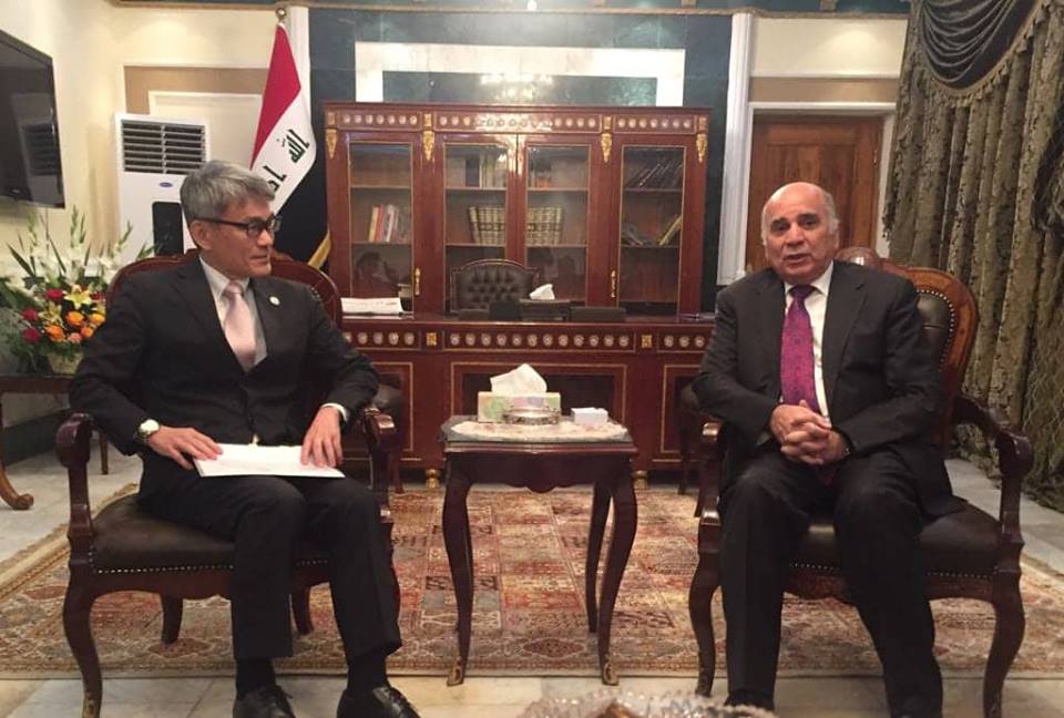 Deputy Prime Minister and Minister of Finance receives the Ambassador of the State of Japan in Baghdad and his accompanying delegation. 46094256_2275741355971812_3107052283355987968_n