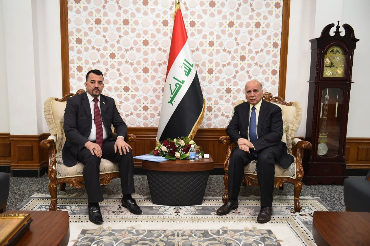 Deputy Prime Minister for Economic Affairs and Finance Minister Fouad Hussein receives MP Burhan al-Maamouri, member of the House of Representatives for Diyala province 76491e92-bcec-47ca-b6c0-423c7ad733c3