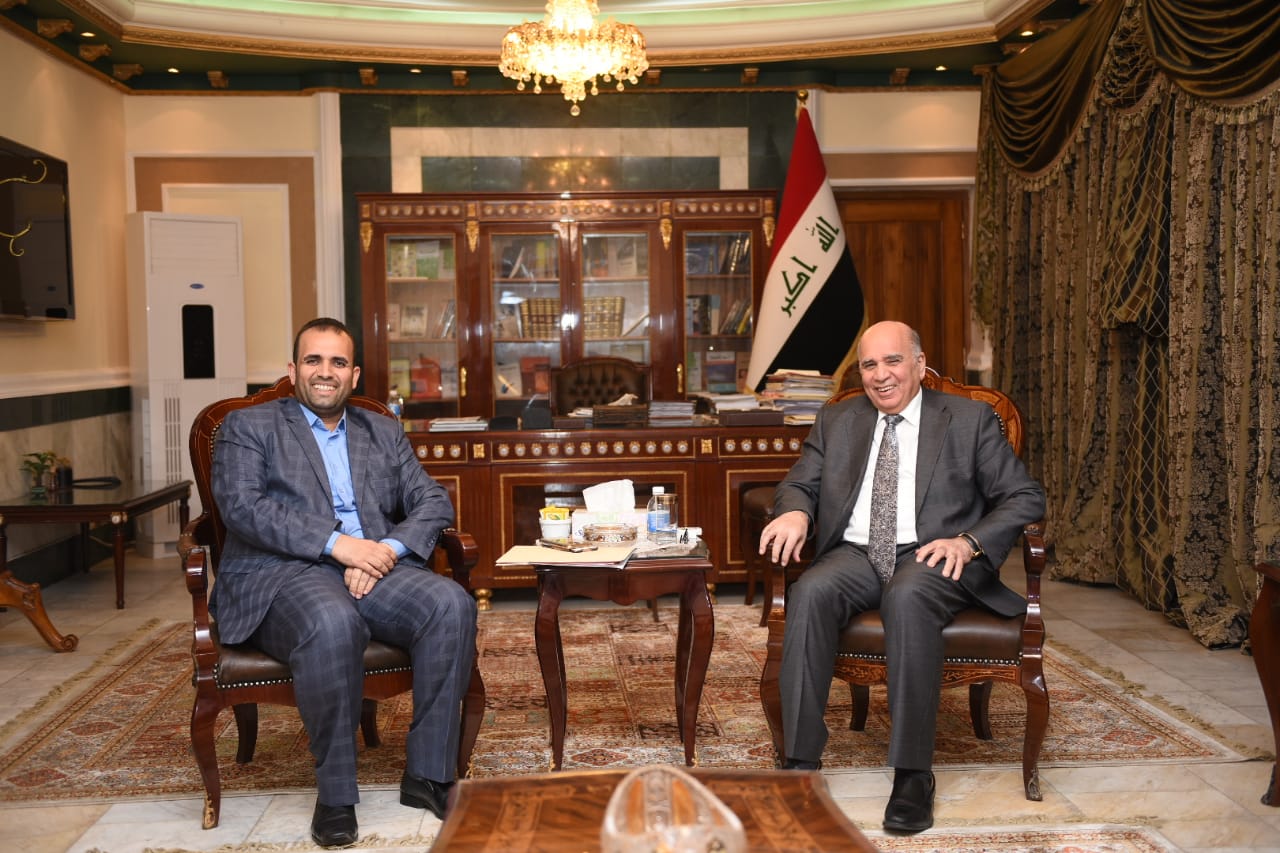 Deputy Prime Minister for Economic Affairs Minister of Finance meets a number of members of the Iraqi Council of Representatives 89708168-1080-4683-870d-3b7e18fc70c4
