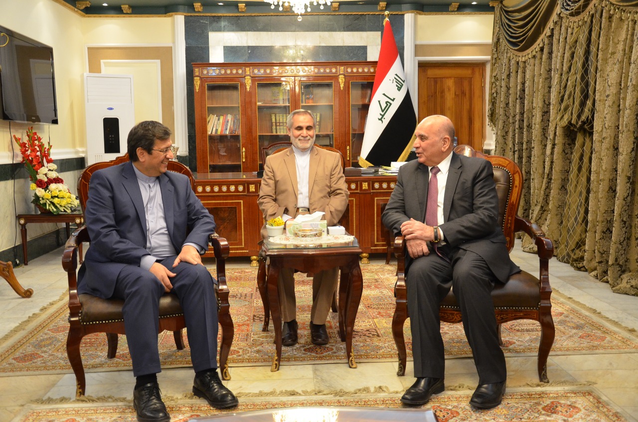 Signing an agreement concerning the mechanism of financial payment between Iraq and Iran IMG-20190206-WA0005