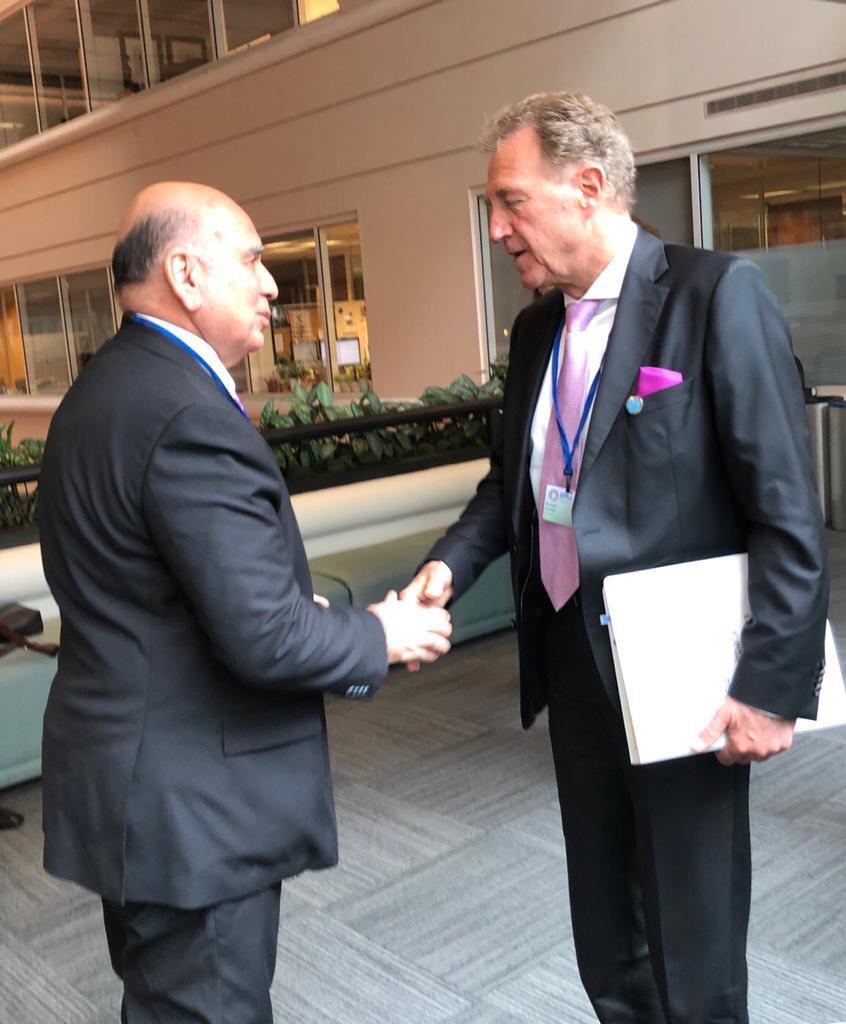 Iraq discusses with the World Bank its role in supporting economic growth and reconstruction IMG-20190414-WA0102