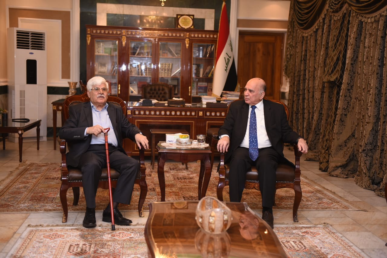 Deputy Prime Minister for Economic Affairs and Minister of Finance receives Iraqi thinker and politician Mr. Hassan Al Alawi C213a278-5092-4aed-aa4c-92eeb68b9725